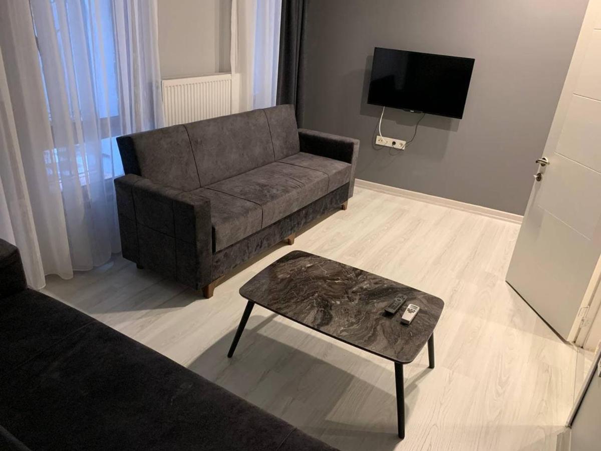 The My House Apartment Istanbul Bagian luar foto