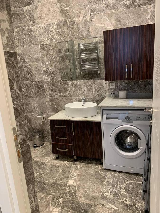 The My House Apartment Istanbul Bagian luar foto