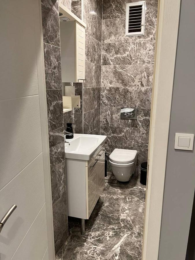 The My House Apartment Istanbul Bagian luar foto